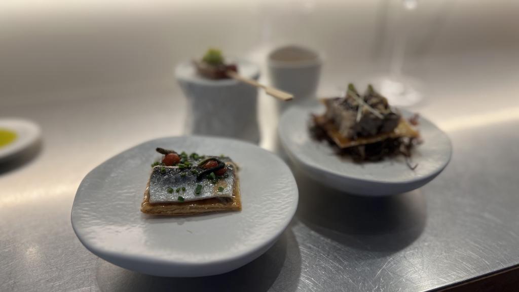 Los aperitivos del menú degustación de Cañabota