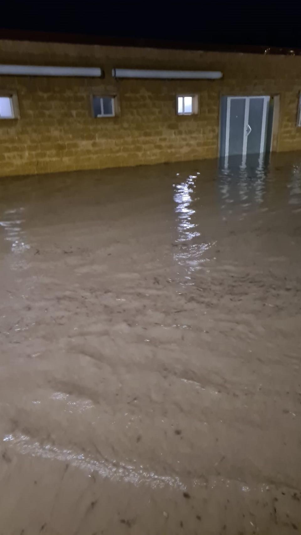 Efectos de la inundación en Torrecilla
