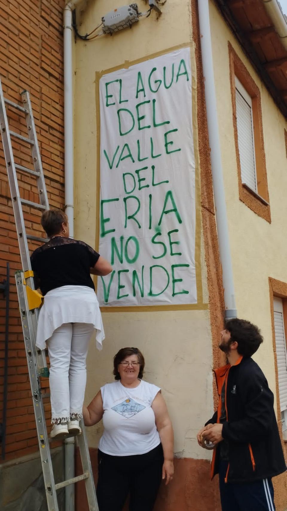 Protestas de las vecinas de la zona