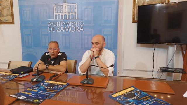 Presentación de la ICrono-subida dos y pingada, con Manuel Alonso y Gaspar Cadenas