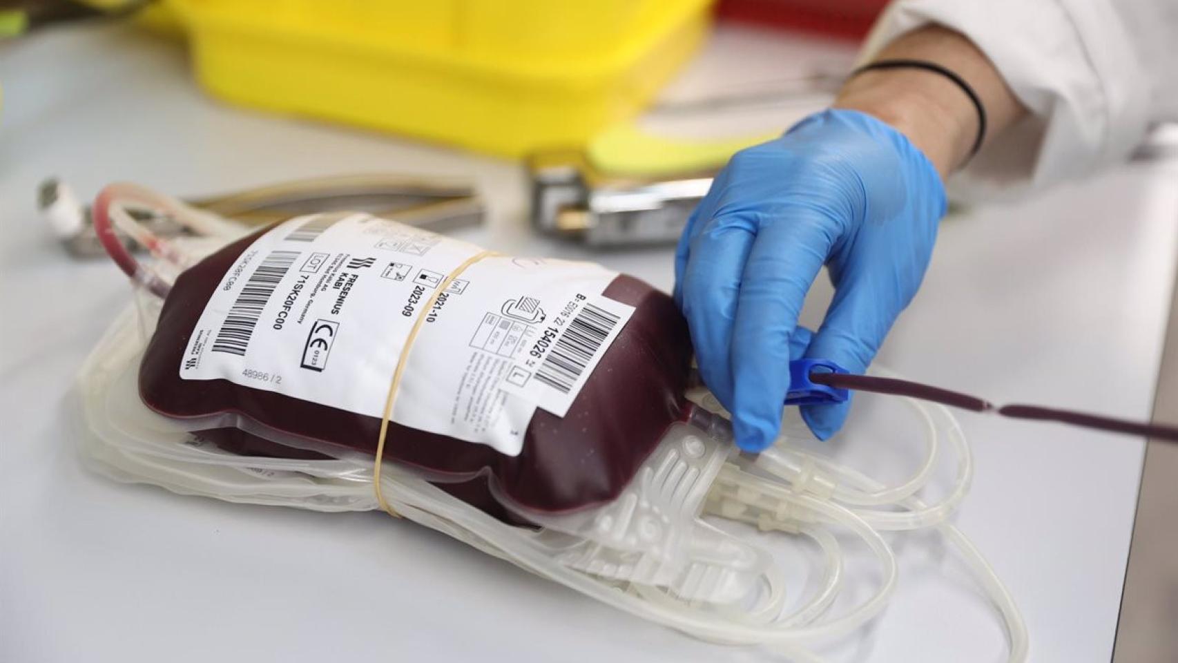 Imagen de archivo de una bolsa de sangre