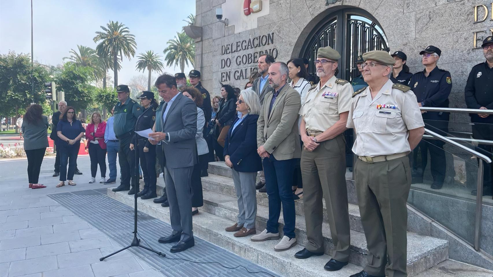 Minuto de silencio en la Delegación de Gobierno en Galicia.