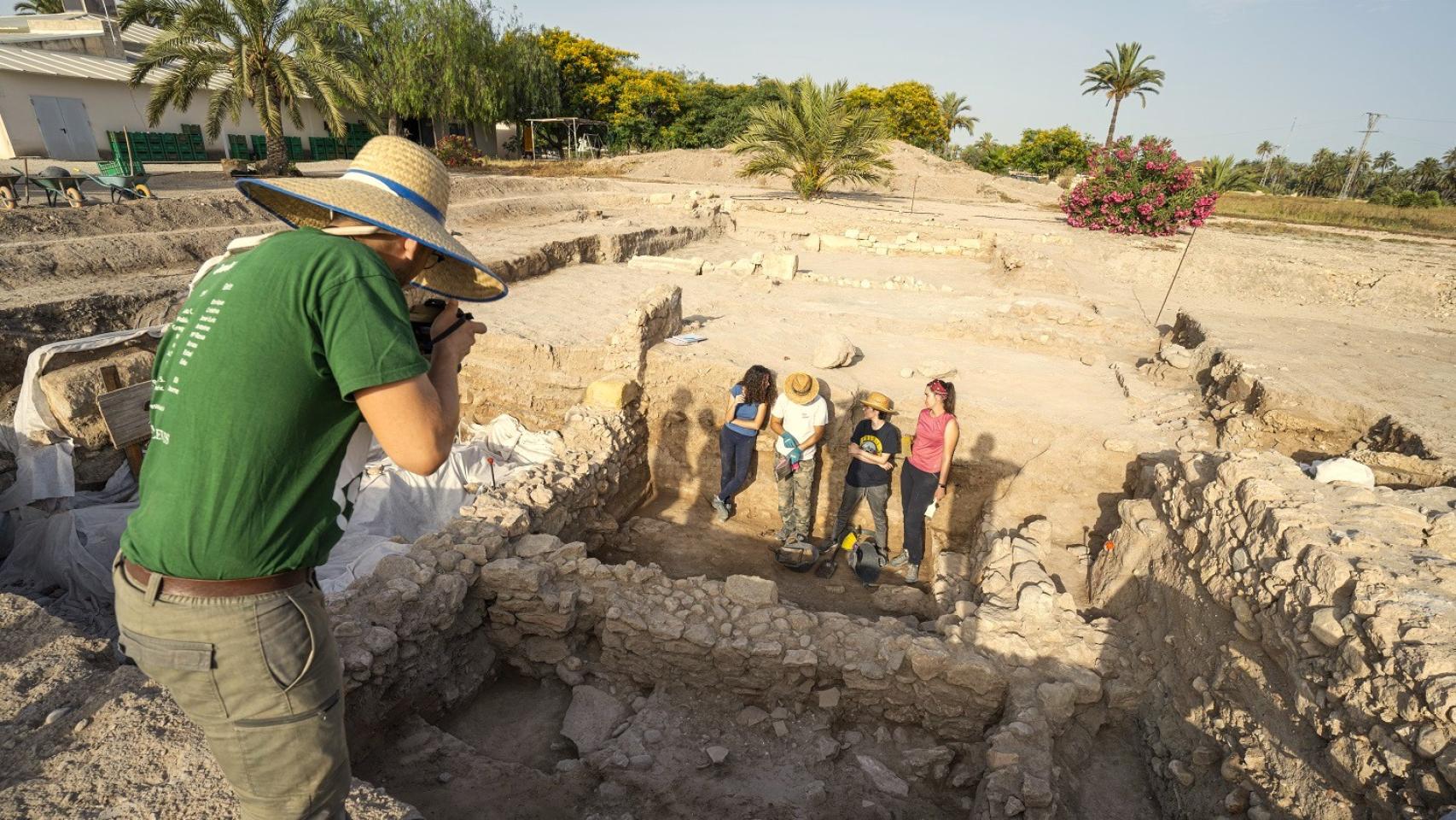 El proyecto Domus es uno de los tres que desarrolla la Universidad de Alicante en el parque de L'Alcúdia.