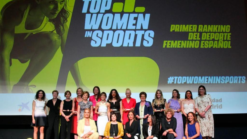 Foto de familia de la primera gala celebrada en 2022.
