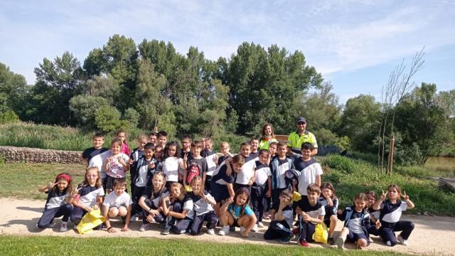 Voluntarios del colegio Santísima Trinidad de Zamora y Aquona