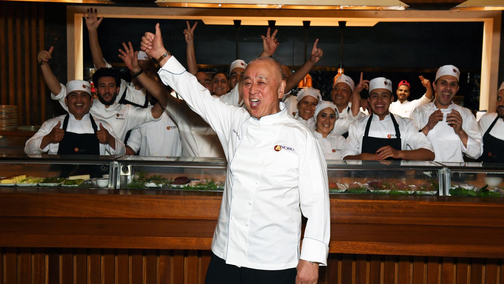 Nobu en el restaurante que dirige en Marrakech.
