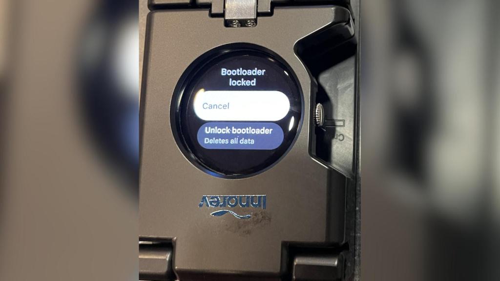El Pixel Watch con el bootloader desbloqueado