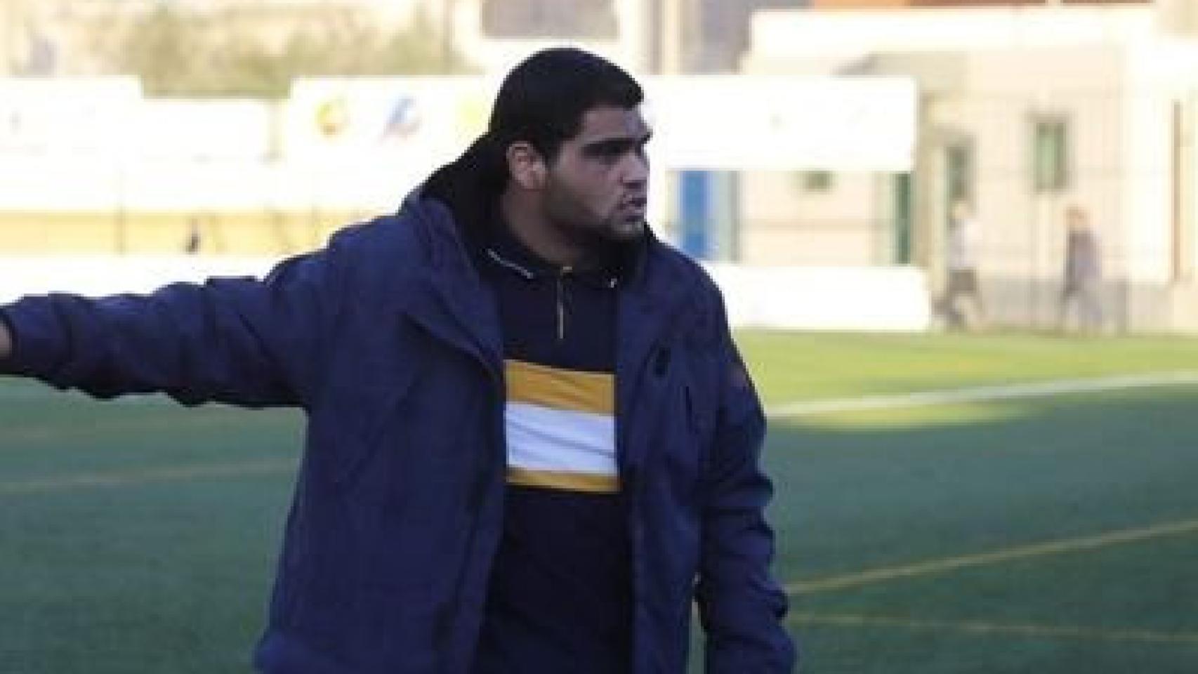 Felipe Heredia era, hasta febrero, el presidente y entrenador del Huracán Melilla.