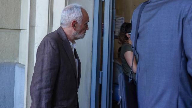 El exdirector de la Faffe Fernando Villén antes de entrar en el juicio en una imagen de archivo.
