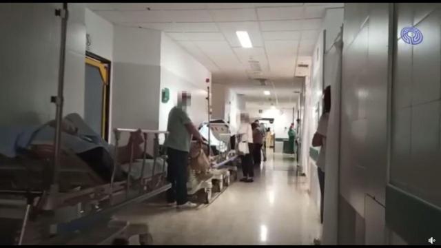 Vídeo del colapso en el servicio de urgencias del CHUS del 5 de junio 2023