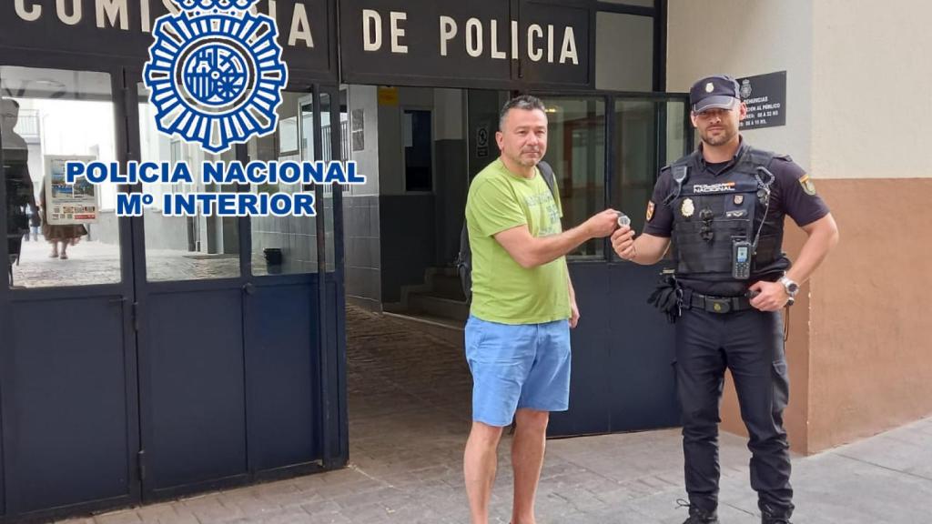 El ciudadano al que sustrajeron un reloj en Alicante.