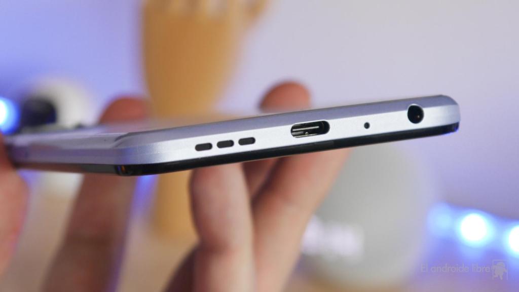 TCL 40 SE