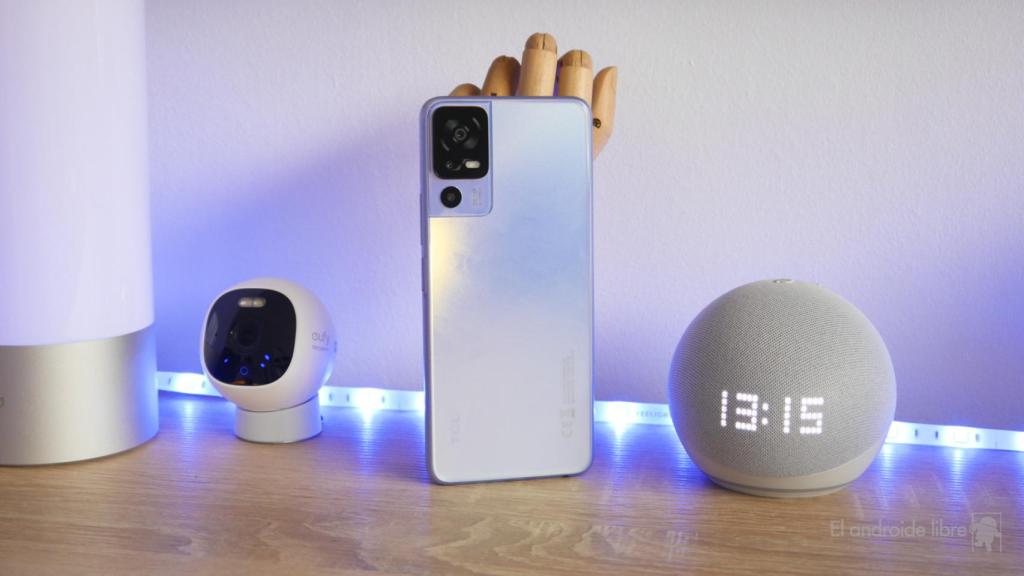 TCL 40 SE