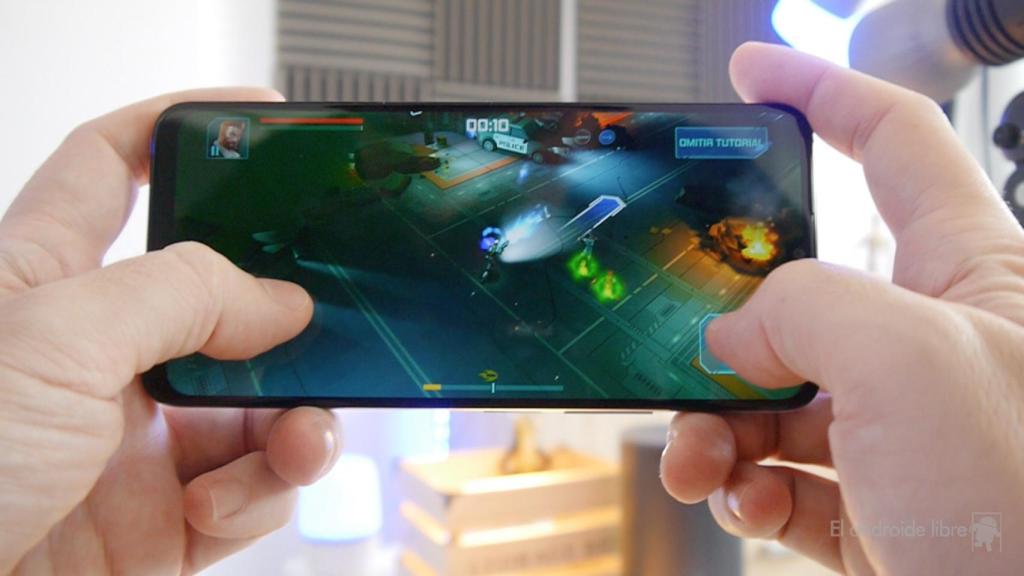 TCL 40 SE