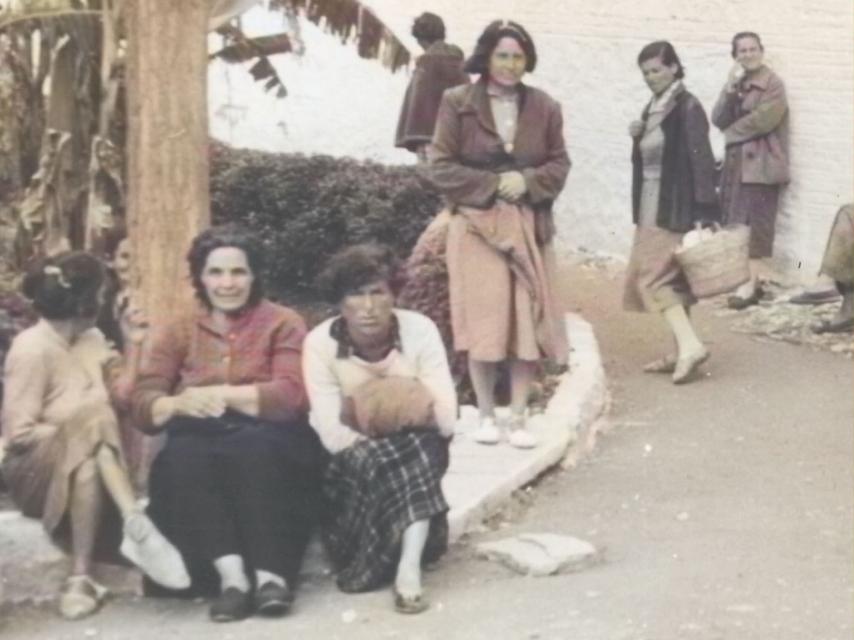 Varias mujeres en el Manicomio Provincial de Málaga.