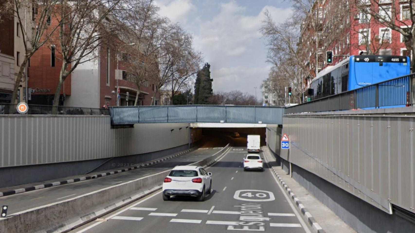 Acceso al túnel de Manuel Becerra