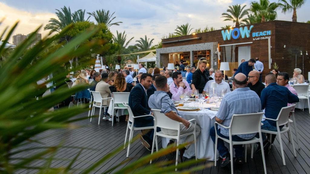 Evento de inauguración de la temporada de verano del WOW Beach.