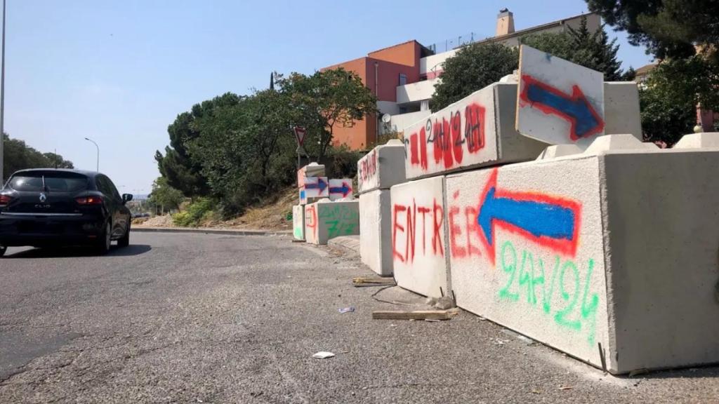 Barricada de acceso en la Paternelle.