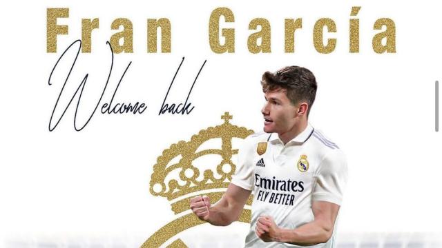 Fran García con la camiseta del Real Madrid. Foto: Real Madrid.
