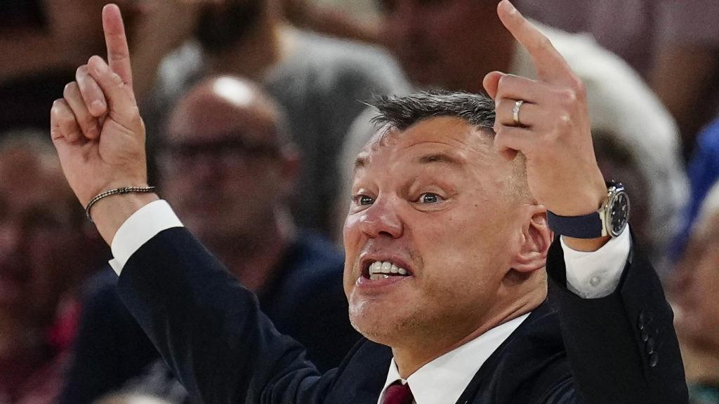 Jasikevicius da órdenes.