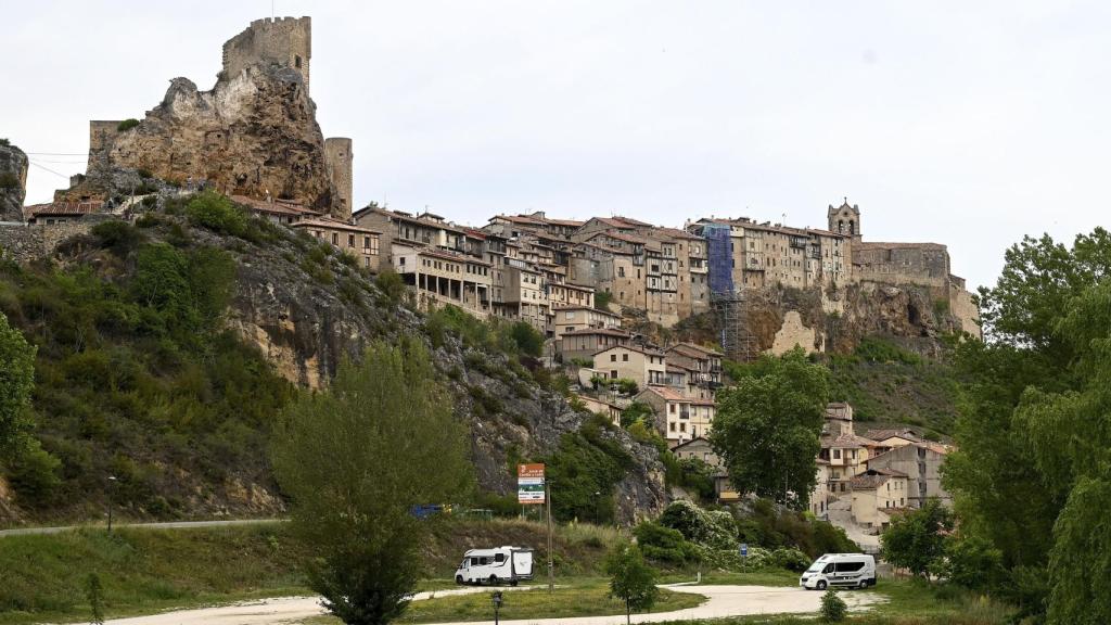 Frías está considerado uno de los pueblos más bonitos de España