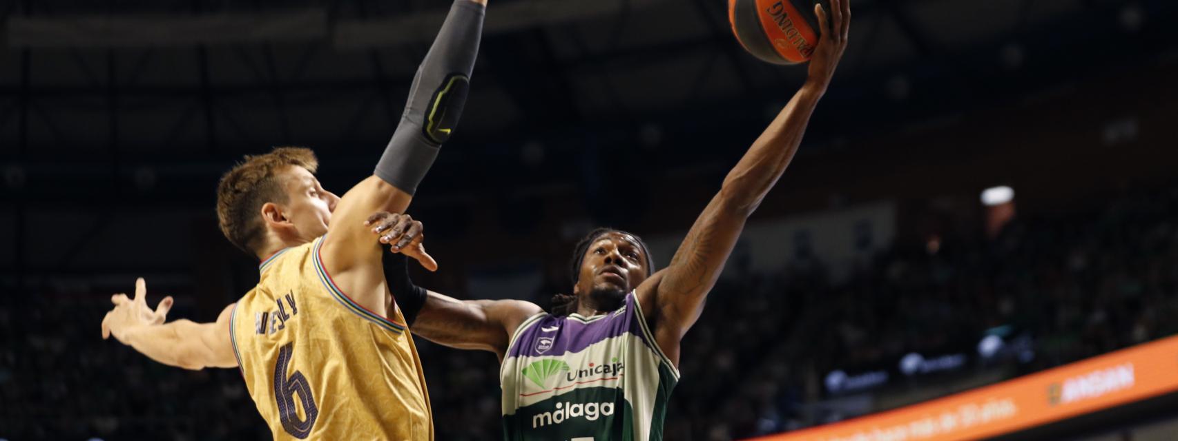 Perry y Vesely, en acción.