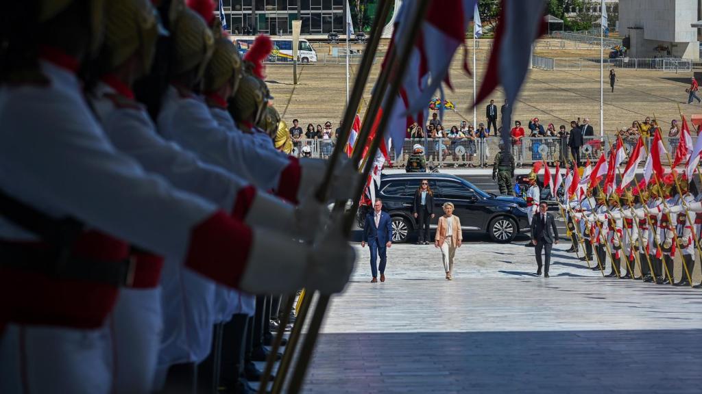 Ursula von der Leyen, a su llegada a la reunión con Lula da Silva en Brasilia