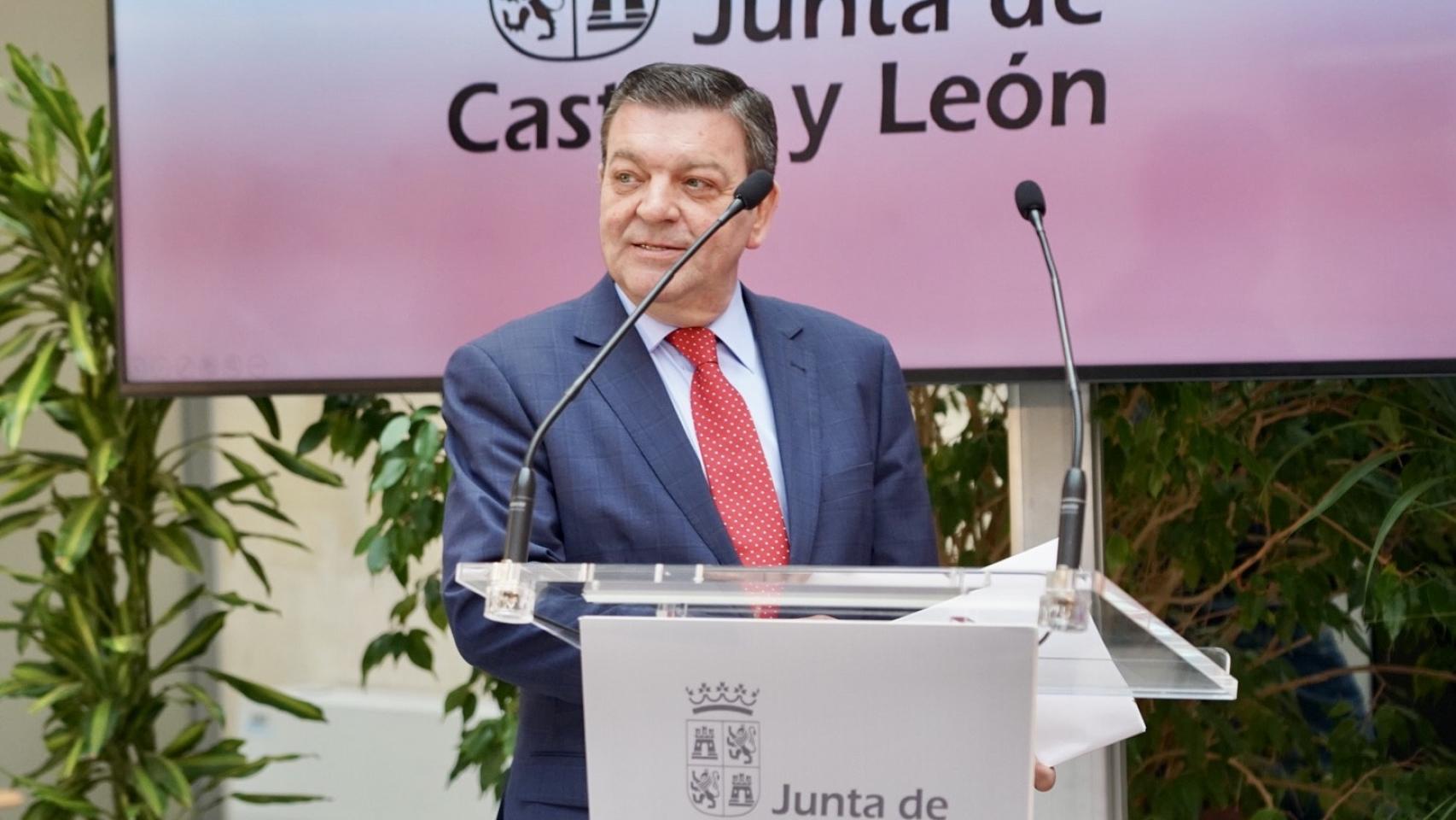 El consejero de la Presidencia, Luis Miguel González Gago, durante una rueda de prensa.