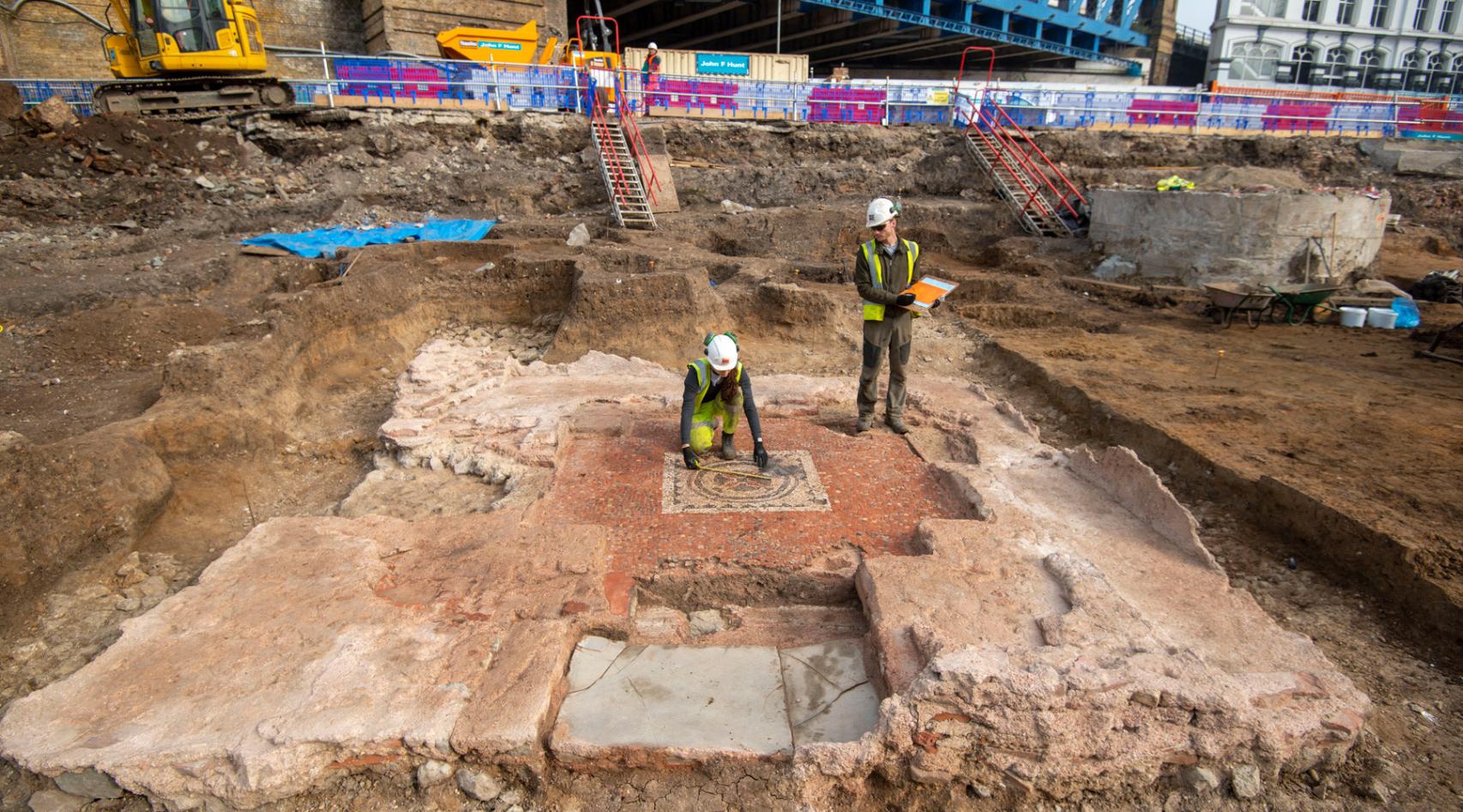 Otra imagen del espacio funerario hallado en Southwark.