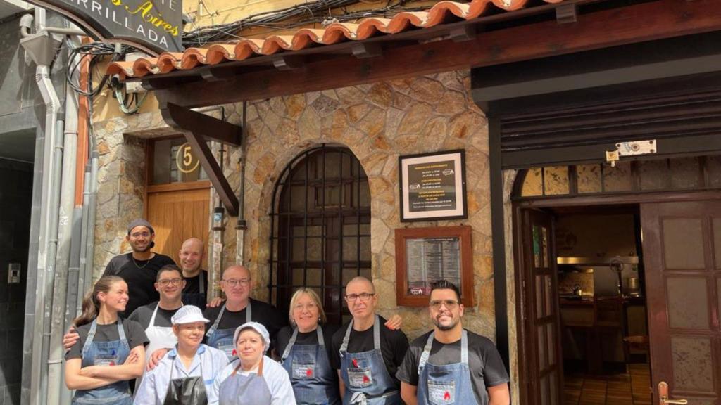 Equipo de la Parrillada Buenos Aires.