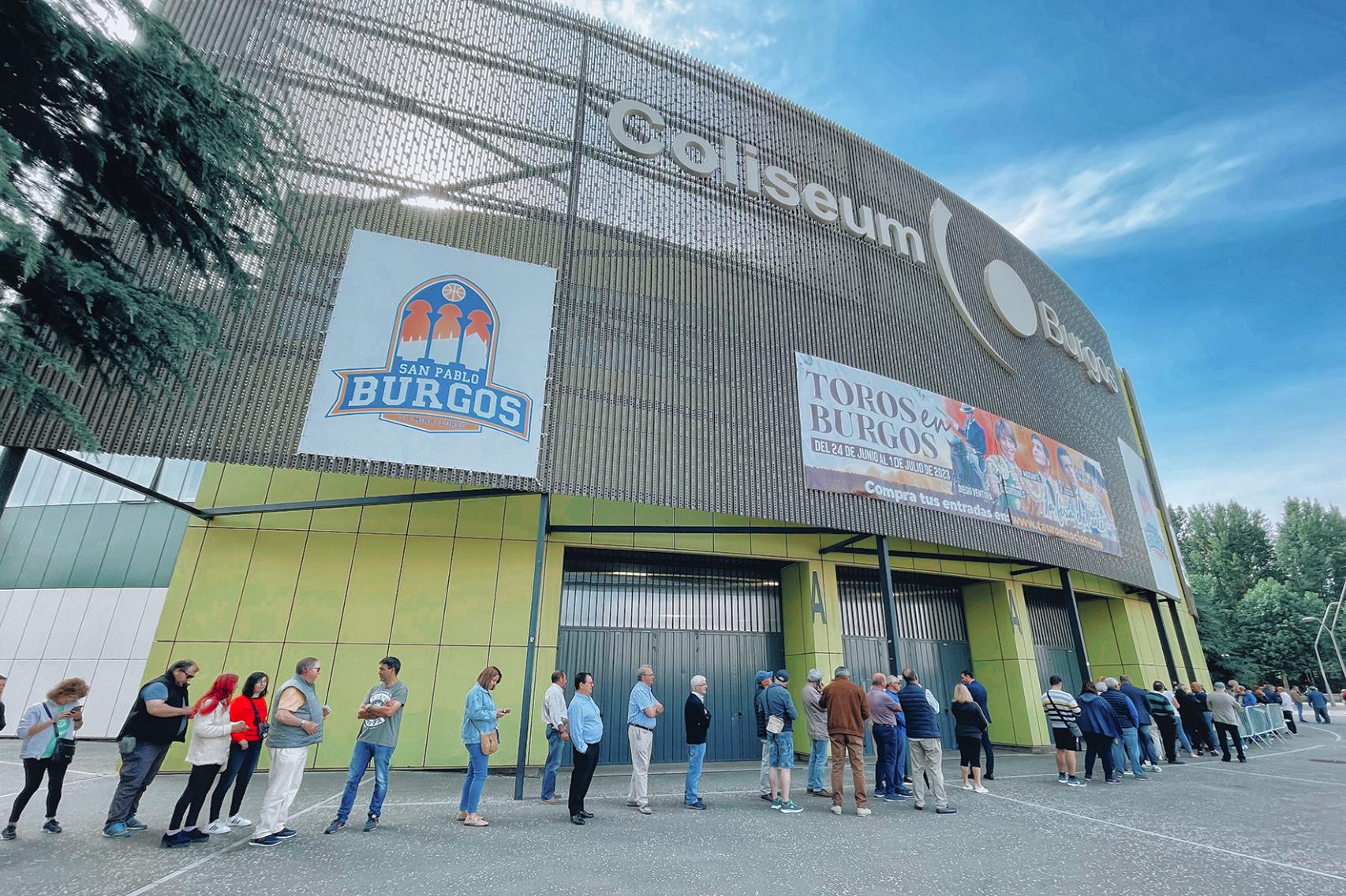 Exteriores del Coliseum de Burgos