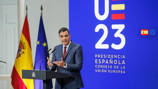 El presidente del Gobierno, Pedro Sánchez, presenta las prioridades de la Presidencia española del Consejo de la UE, en Moncloa, este jueves.