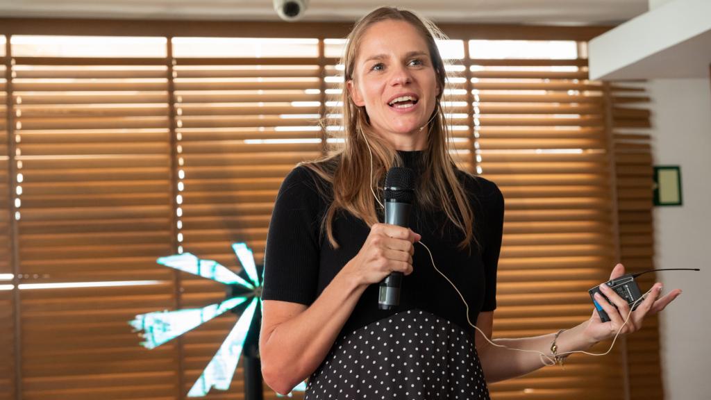 Maja Puchalska, responsable de marketing de G2A en España, durante el evento que el 'marketplace' en Madrid la semana pasada.