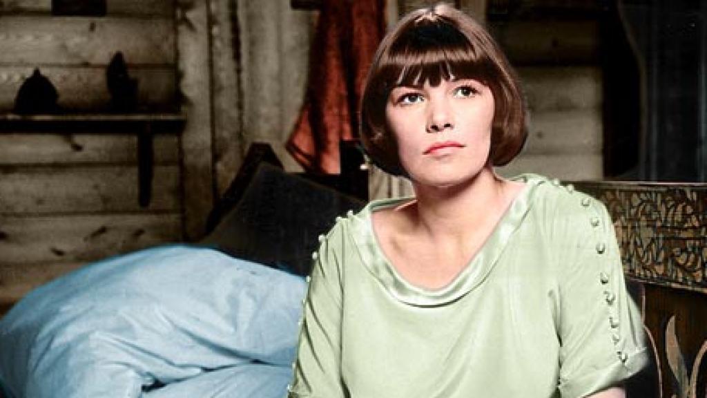 Glenda Jackson en 'Mujeres enamoradas', película que le dio el Oscar a mejor actriz.