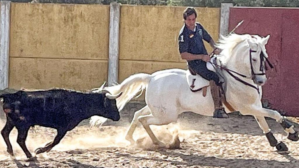 El rejoneador Óscar Borja