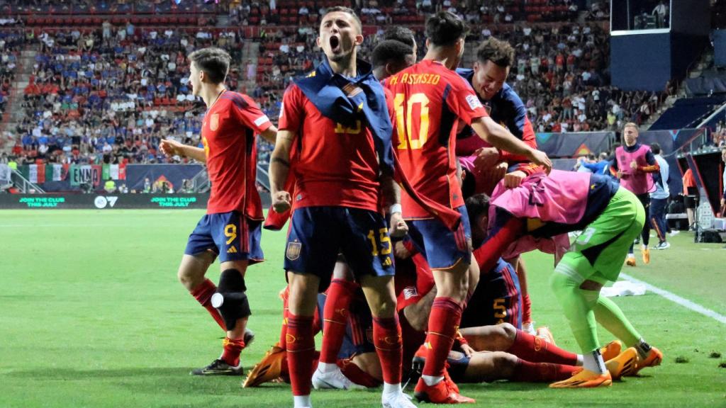 La celebración del gol de Yeremy Pino.