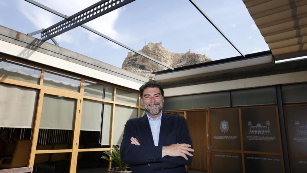 Luis Barcala, en una entrevista concedida a Efe a principios de mayo.