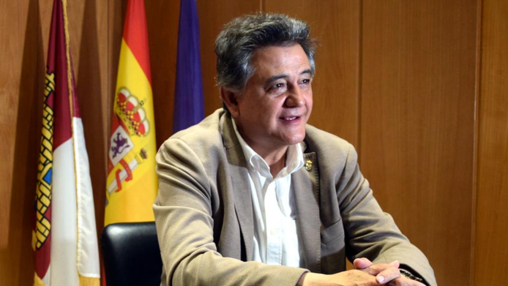 Leopoldo Sierra.