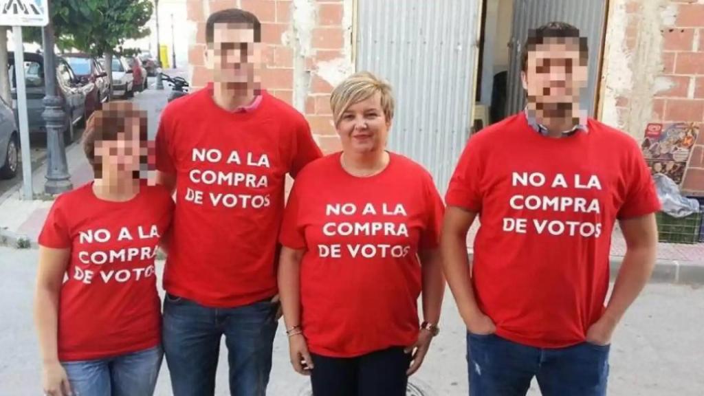 Isabel Peñalver, la candidata del PSOE a la alcaldía de Albudeite, en una imagen publicada en las redes sociales del partido en 2015.