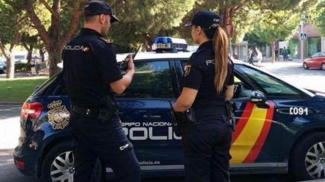 Agentes de la Policía Nacional.