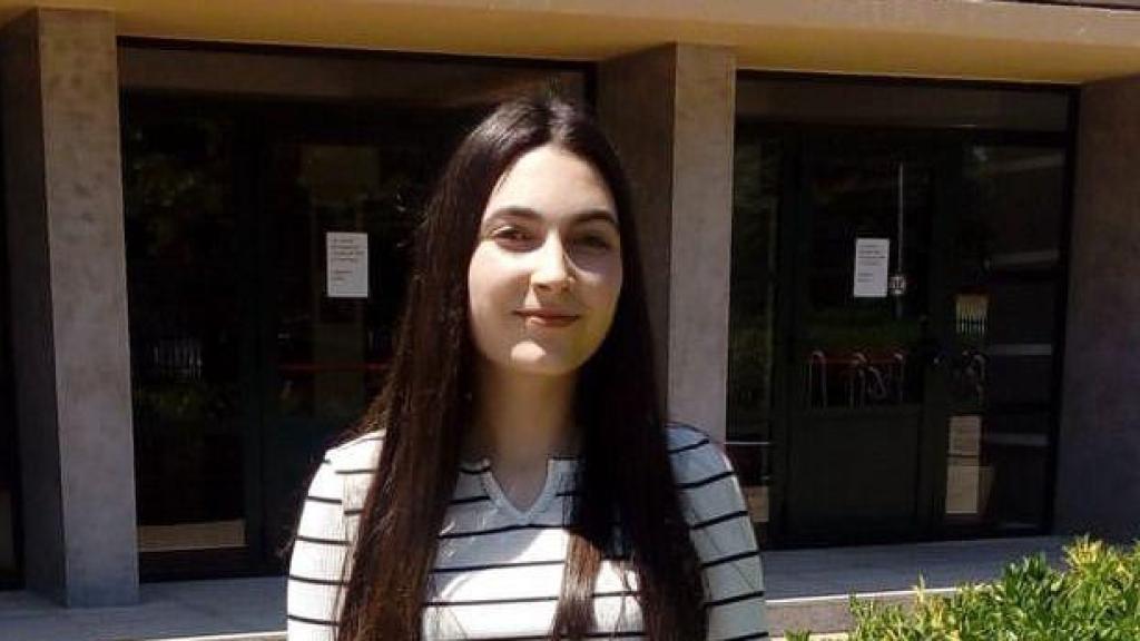 Lorena, la prodigio que ha sacado un 13,974 sobre 14 en la EvAU de Navarra: