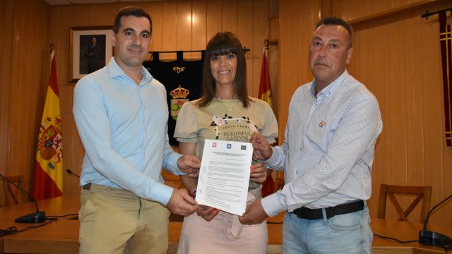 De izquierda a derecha: Roberto Martínez (PP), Noelia García Blanco (Cs) y Fernando de la Cal (PSOE)
