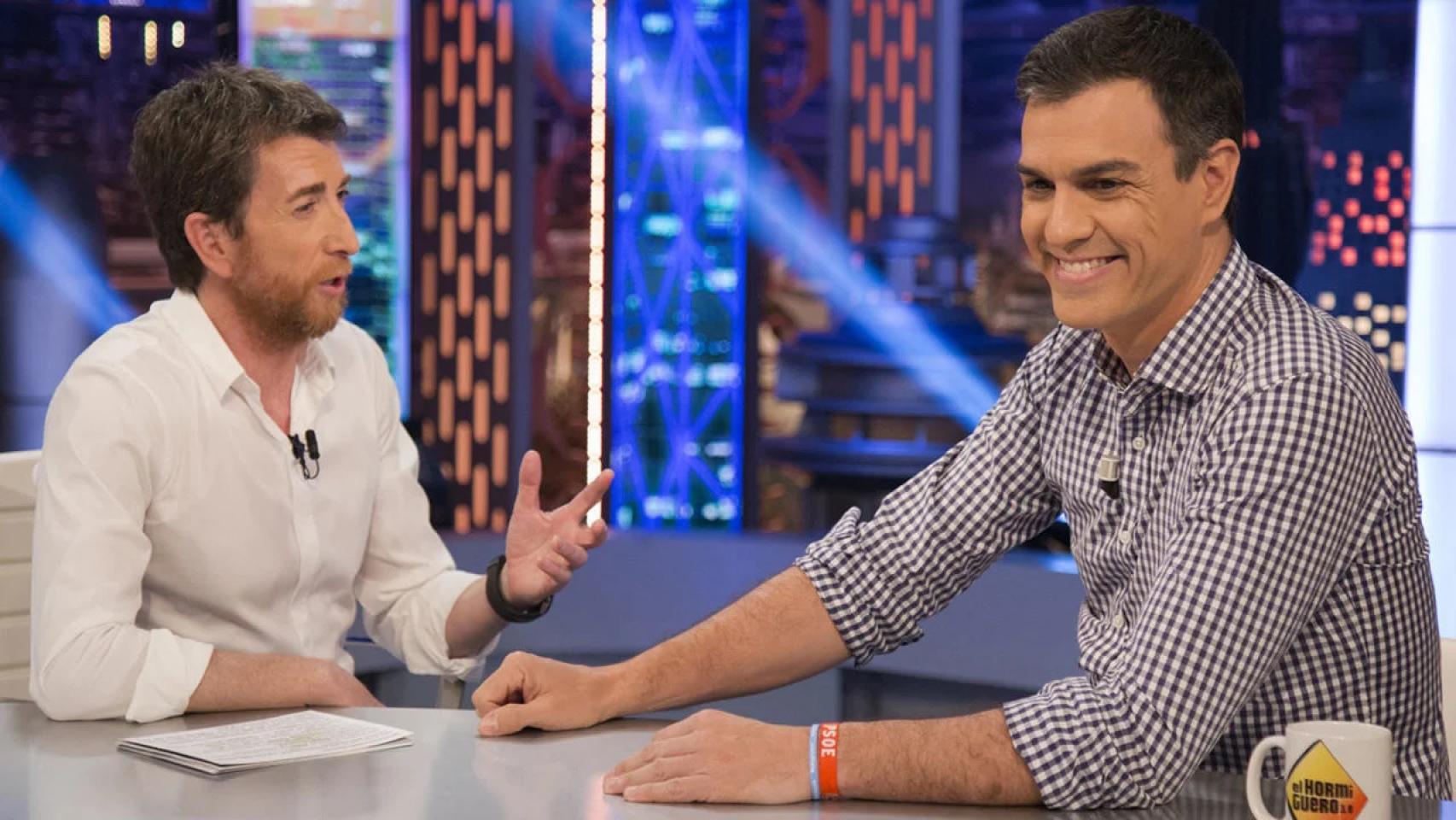 Pedro Sánchez, muy cerca de aceptar la invitación de Pablo Motos para ir a 'El Hormiguero' siete años después