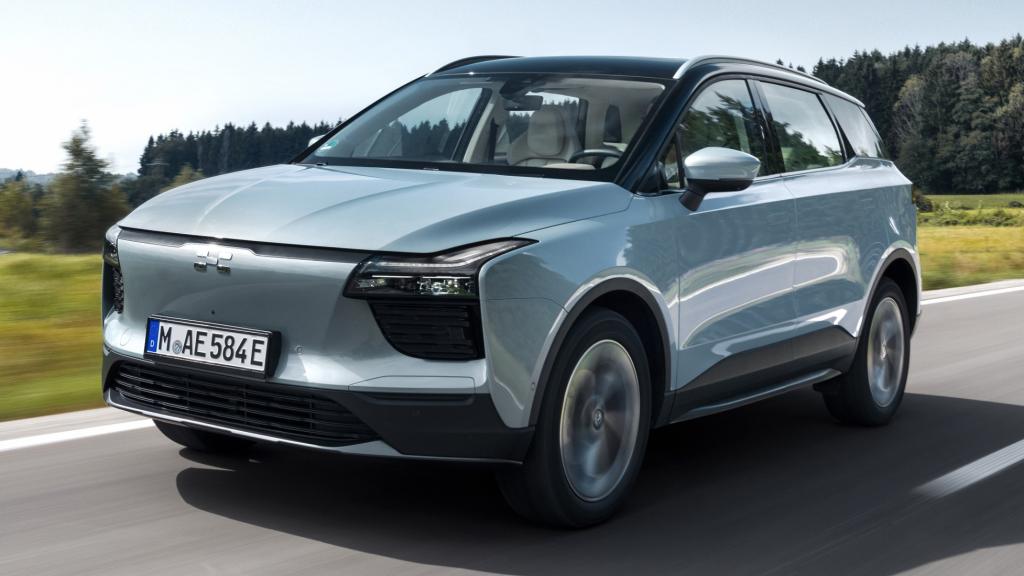 El Aiways U5 integra un motor eléctrico de 190 CV.