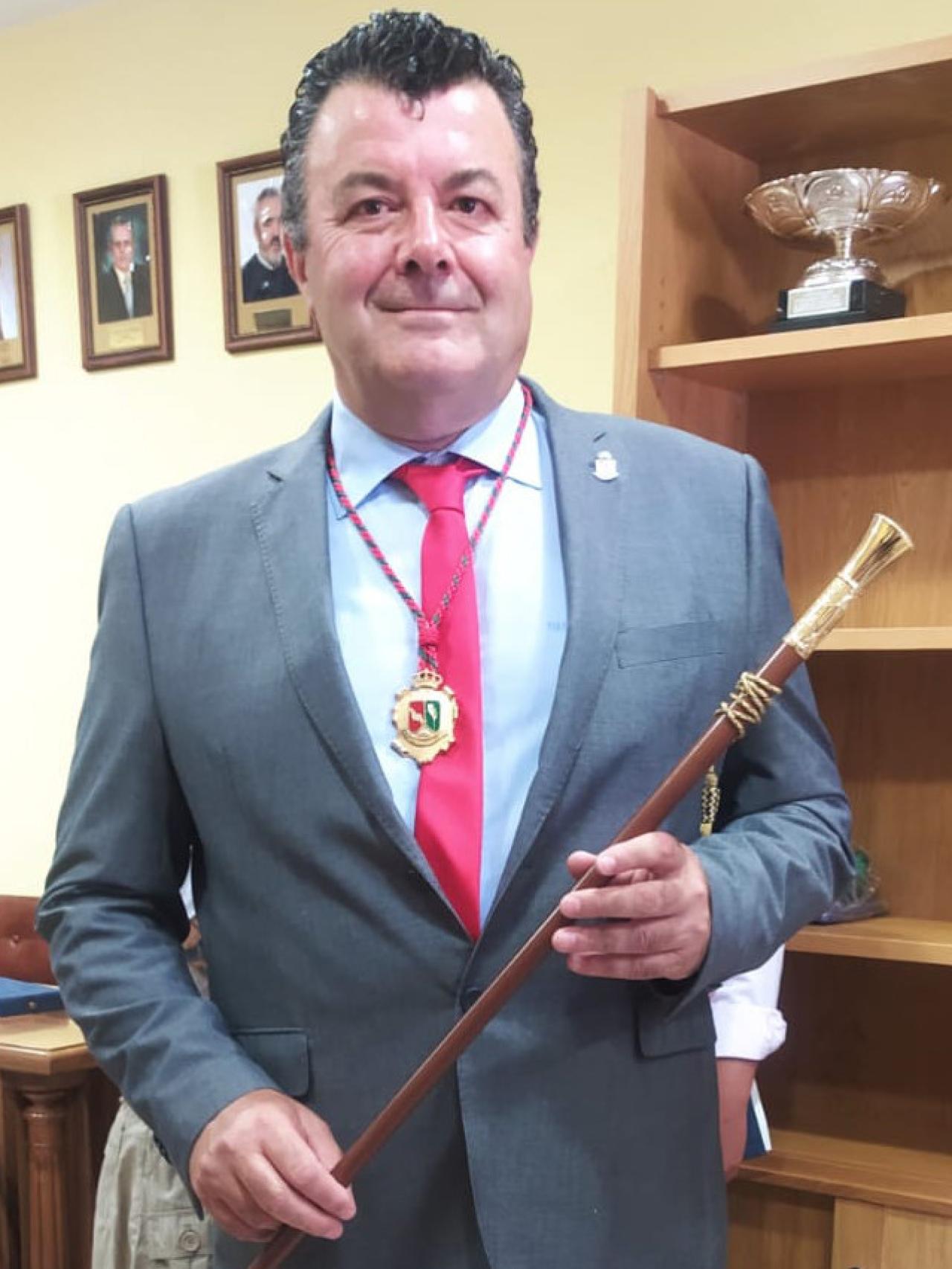 Paco Cañamero toma el bastón de mando de La Fuente de San Esteban