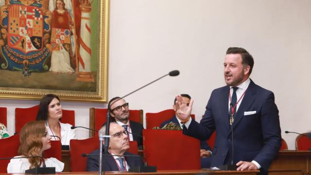 Pablo Ruz durante su discurso de investidura como nuevo alcalde de Elche.