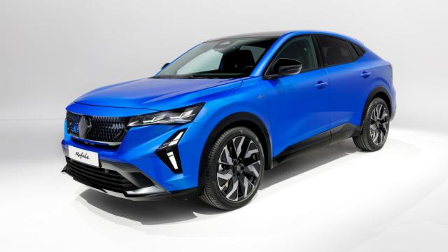El nuevo Renault Rafale es un SUV híbrido y enchufable que se fabrica en España.