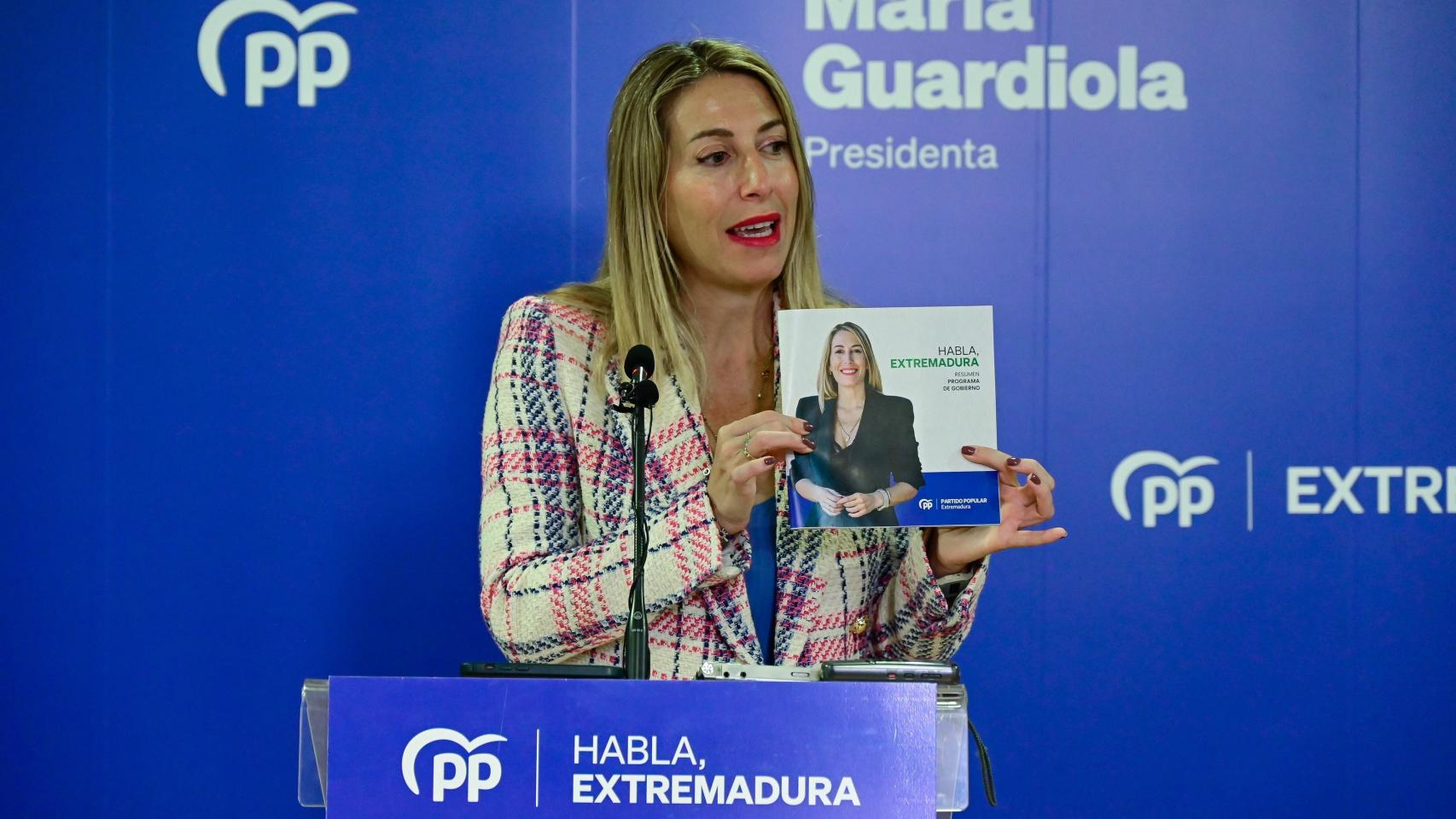 La presidenta del PP de Extremadura, María Guardiola, en una imagen de archivo.