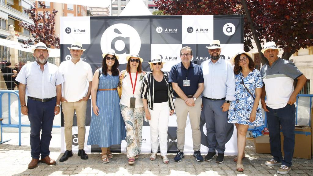 Los invitados de este lunes al racó foguerer de À Punt.