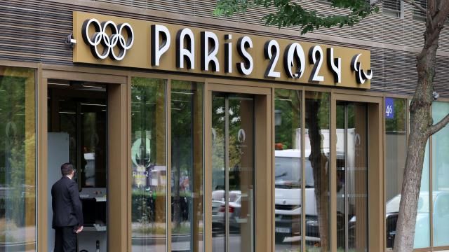 Entrada del Comité Organizador de París 2024.